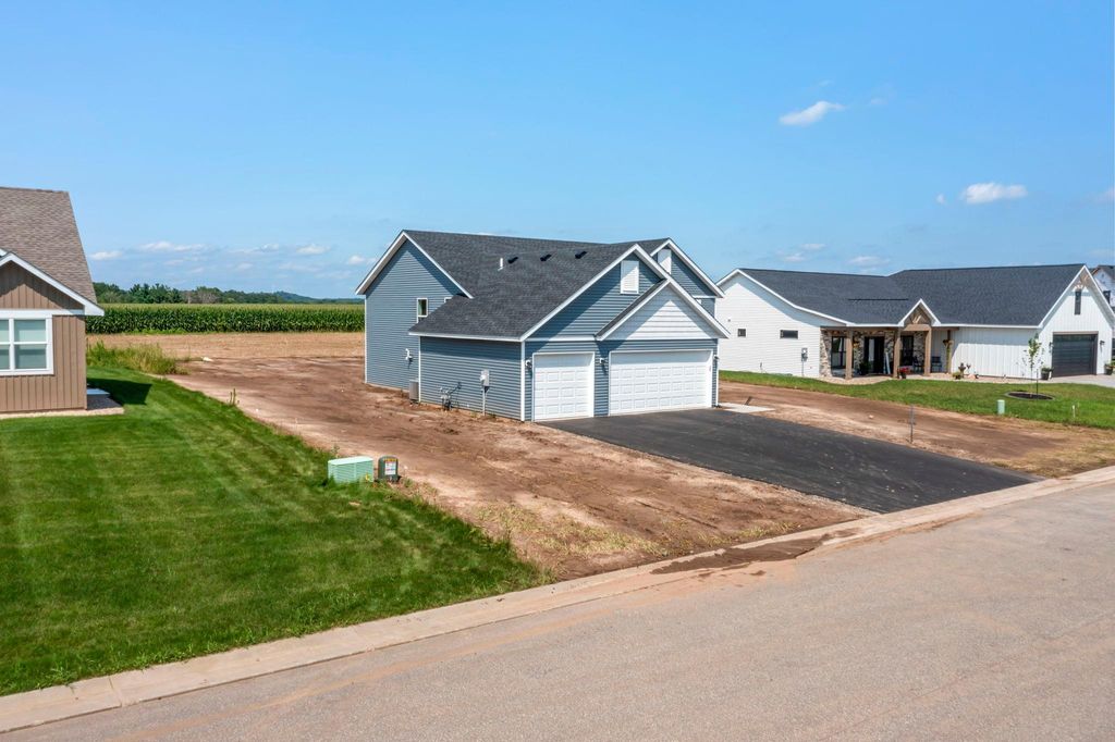 106 Maple Court, Cannon Falls, MN 55009 — photo 3