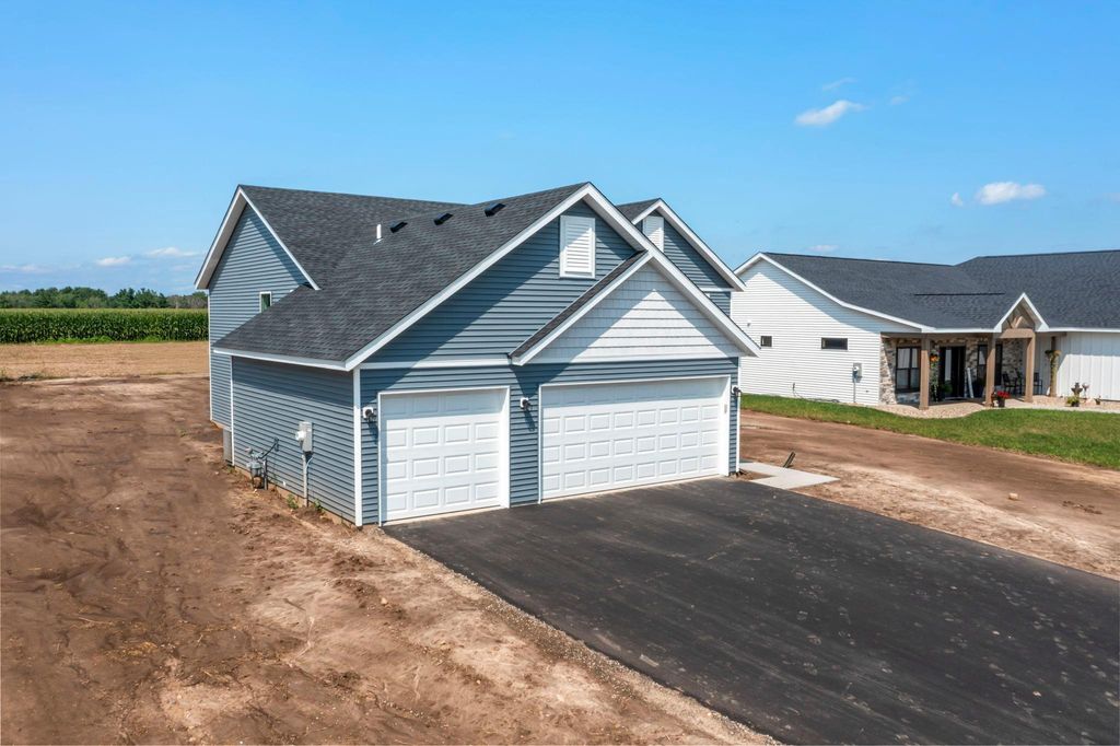 106 Maple Court, Cannon Falls, MN 55009 — photo 4