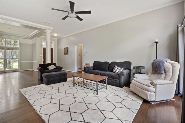 1487 FAR DR, Cordova, TN 38016