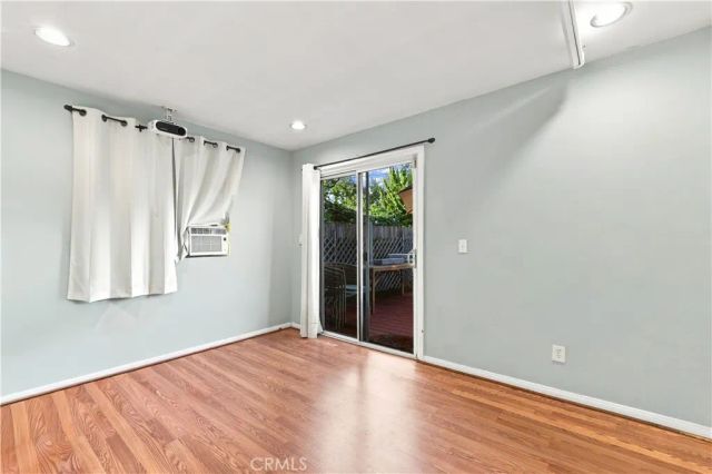 233 E Louise Street, Long Beach, CA 90805