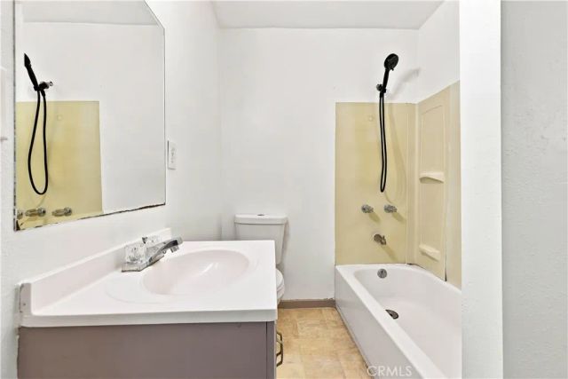 233 E Louise Street, Long Beach, CA 90805