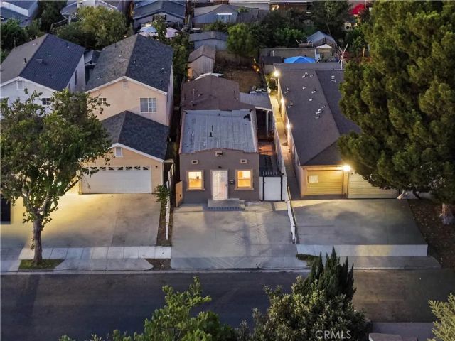 233 E Louise Street, Long Beach, CA 90805
