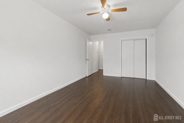 288 College Drive, Edison, NJ 08817