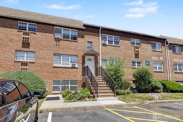 288 College Drive, Edison, NJ 08817