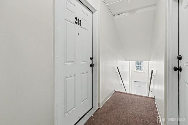288 College Drive, Edison, NJ 08817