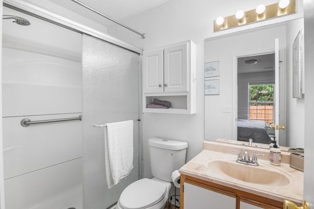 2131 S Rutherford Boulevard, Murfreesboro, TN 37130