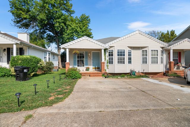2131 S Rutherford Boulevard, Murfreesboro, TN 37130