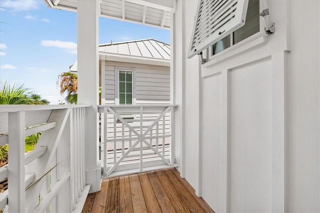 160 Tailwind Dr F, Port Aransas, TX 78373