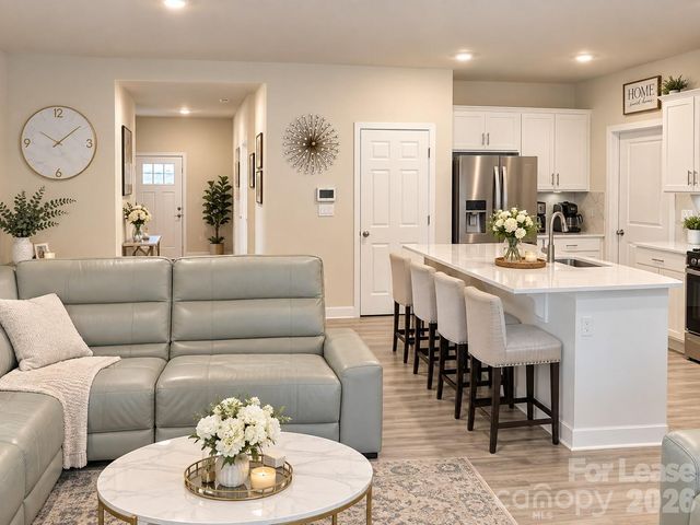 11213 Cardinal Creek Avenue, Charlotte, NC 28215
