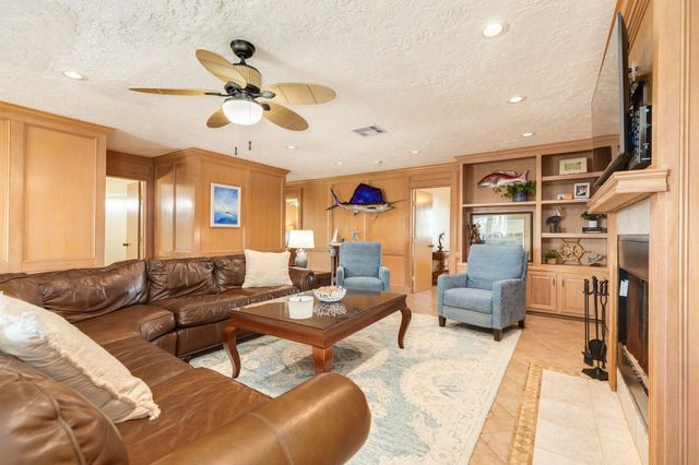 247 Schooner Drive, Freeport, TX 77541