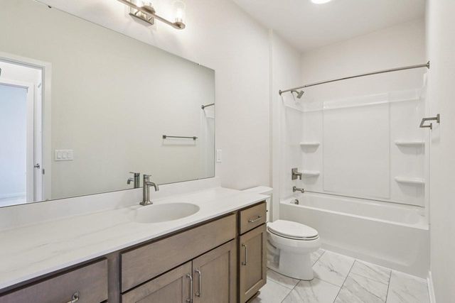 4792 Lacy Road, Fitchburg, WI 53711