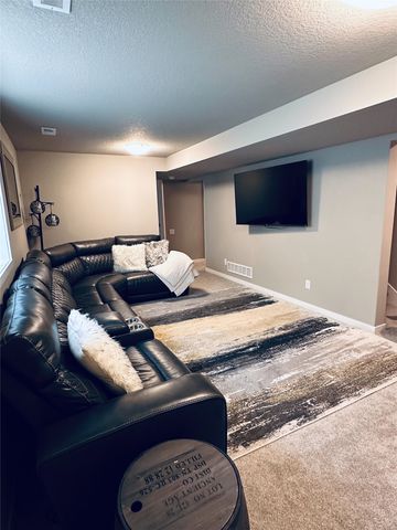 109 Aspen Drive, Norwalk, IA 50211