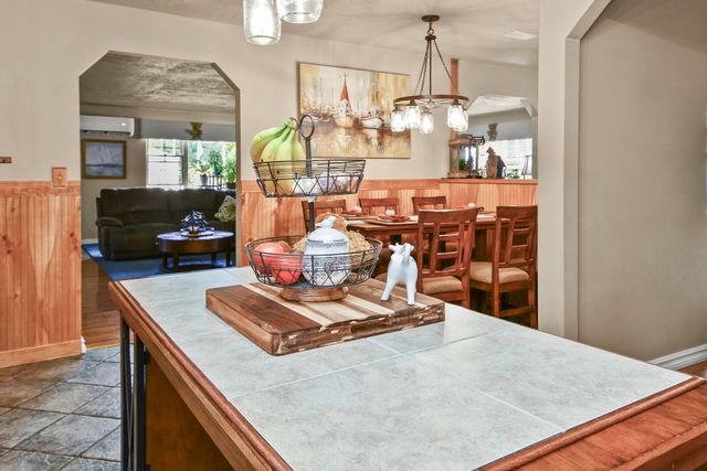 3041 Longbend Road, Galena, MO 65656