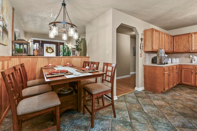 3041 Longbend Road, Galena, MO 65656