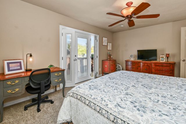 3041 Longbend Road, Galena, MO 65656