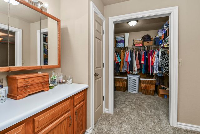 3041 Longbend Road, Galena, MO 65656