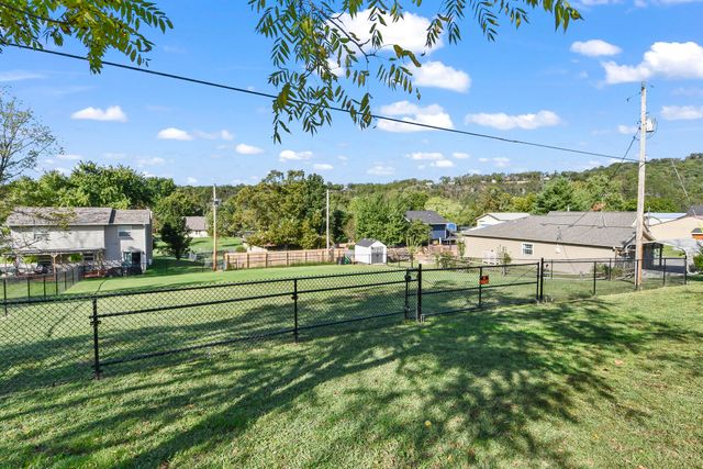 3041 Longbend Road, Galena, MO 65656