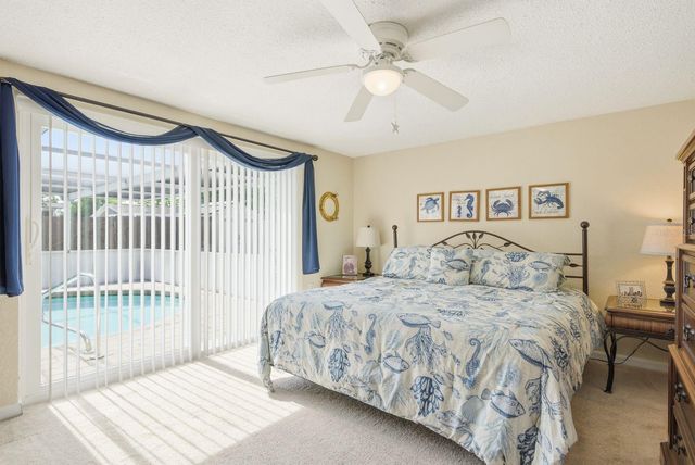 9105 CHANTILLY LANE, Port Richey, FL 34668