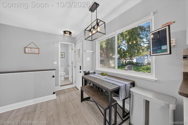 41052 Greenbrook Lane, Plymouth Charter Township, MI 48170
