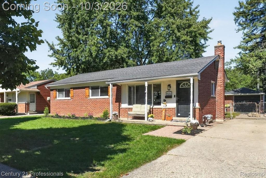 41052 Greenbrook Lane, Plymouth Charter Township, MI 48170