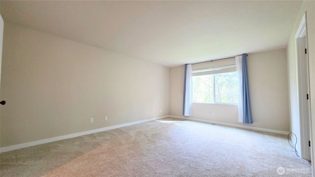 17933 73rd Avenue E, Puyallup, WA 98375