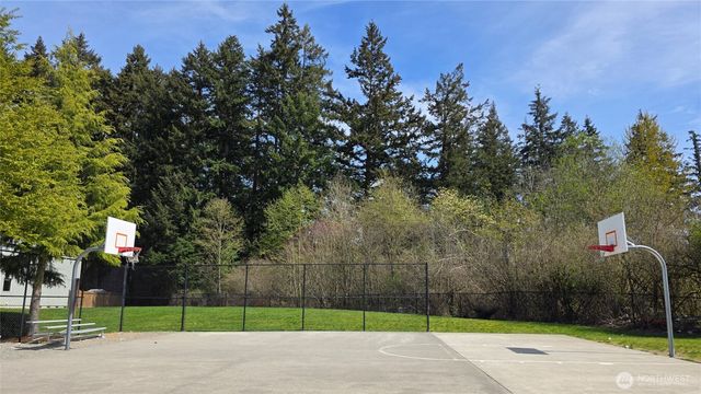 17933 73rd Avenue E, Puyallup, WA 98375