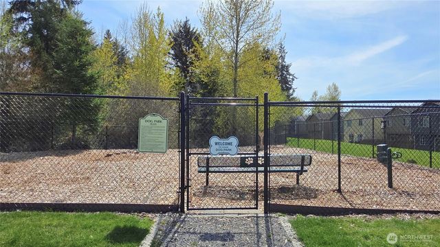 17933 73rd Avenue E, Puyallup, WA 98375