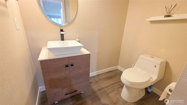 17933 73rd Avenue E, Puyallup, WA 98375