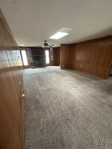 5260 E Summerholme Drive, Knox, IN 46534