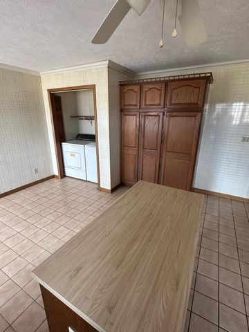 5260 E Summerholme Drive, Knox, IN 46534