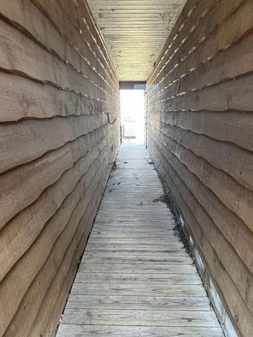 5260 E Summerholme Drive, Knox, IN 46534