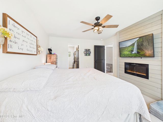 2504 Provence Drive SE, Bolivia, NC 28422