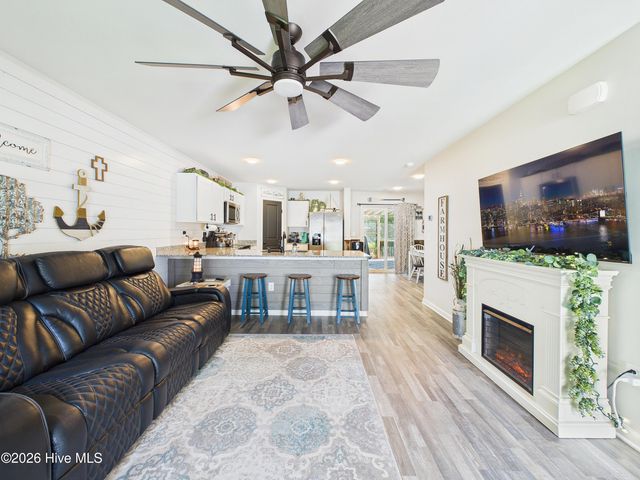 2504 Provence Drive SE, Bolivia, NC 28422