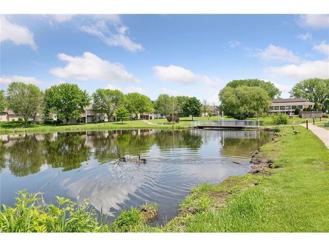 4465 Trenton Lane N 301, Plymouth, MN 55442