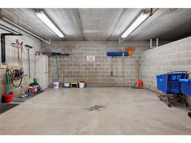 4465 Trenton Lane N 301, Plymouth, MN 55442