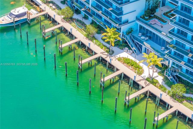 9201 E Bay Harbor Drive PH809, Bay Harbor Islands, FL 33154