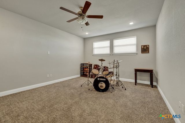 1426 Village Inn, New Braunfels, TX 78132