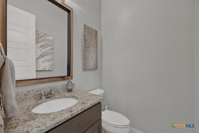 1426 Village Inn, New Braunfels, TX 78132