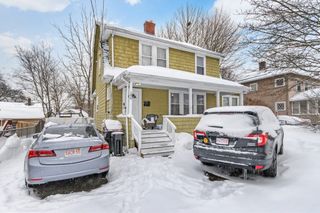 146 Manomet St, Brockton, MA 02301