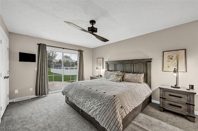 188 W Sturbridge Drive, Medina, OH 44256