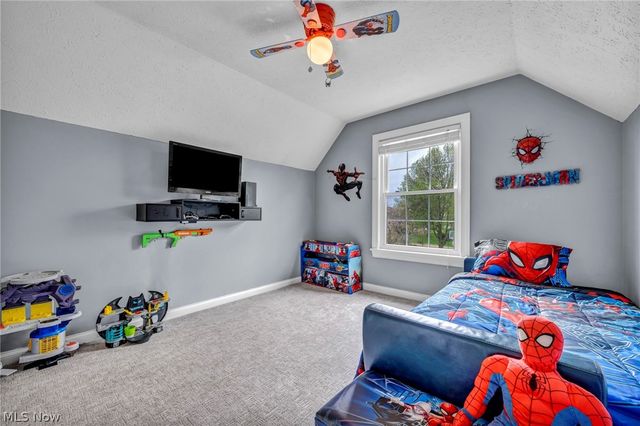 188 W Sturbridge Drive, Medina, OH 44256