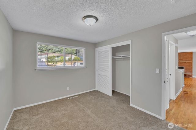 10207 64th Avenue Ct E, Puyallup, WA 98373