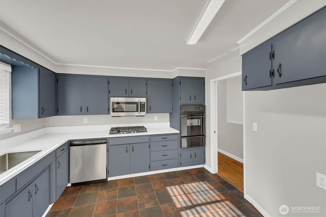 10207 64th Avenue Ct E, Puyallup, WA 98373