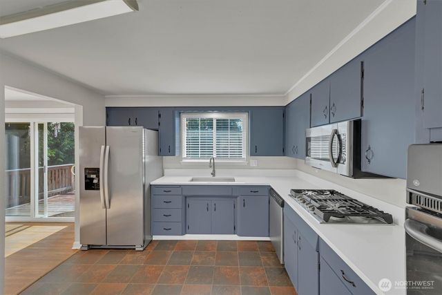 10207 64th Avenue Ct E, Puyallup, WA 98373