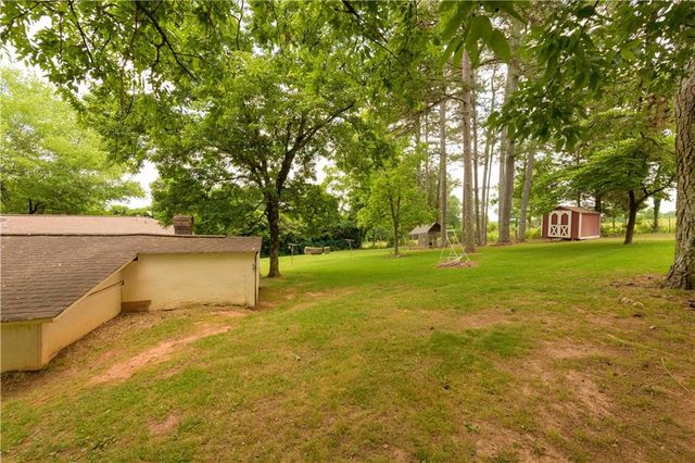 216 Kinman Road SW, Calhoun, GA 30701