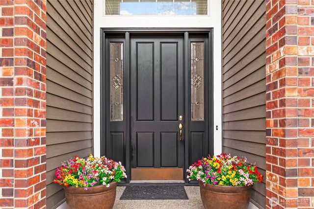 122 245th Place SE, Sammamish, WA 98074