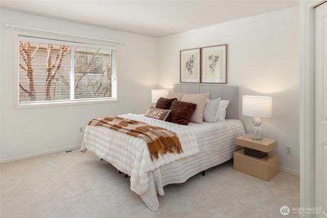 122 245th Place SE, Sammamish, WA 98074