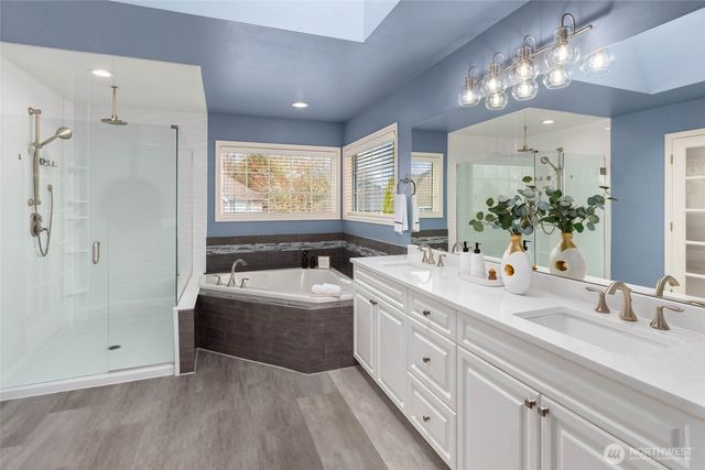 122 245th Place SE, Sammamish, WA 98074