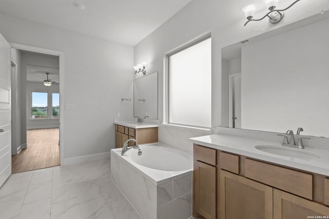 2824 Reeves Lane, Schertz, TX 78108