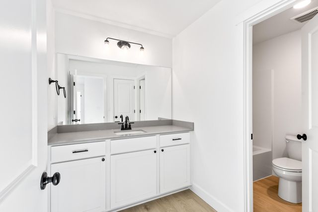 440 NW Monte Vista Avenue 126, Madras, OR 97741